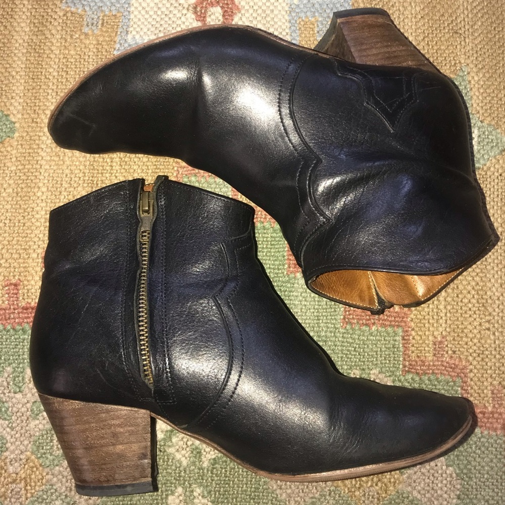 Isabel Marant Dicker - Black Leather